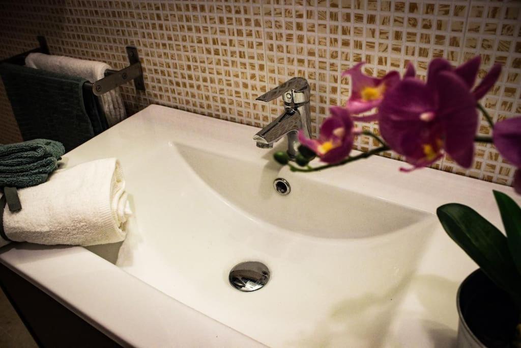 Apartamento Venus Apartment Ronda Bagian luar foto